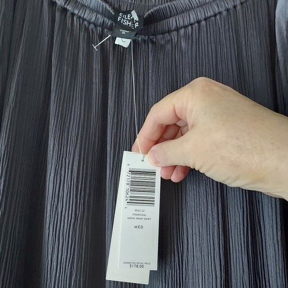 NWT Eileen Fisher 100% Silk Ripple Tunic And Skirt In Charcoal - Picture 4 of 5